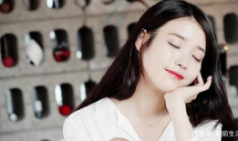 韩国娱乐圈iu吃瓜,揭秘韩国歌手的吃瓜瞬间